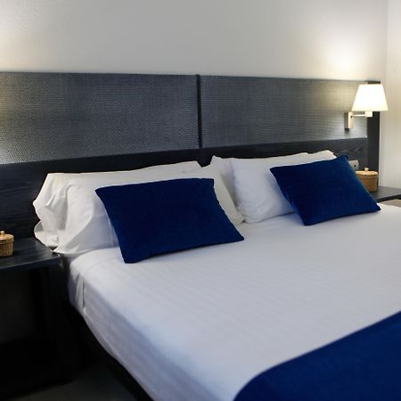 Blaumar Hotel Salou Bagian luar foto