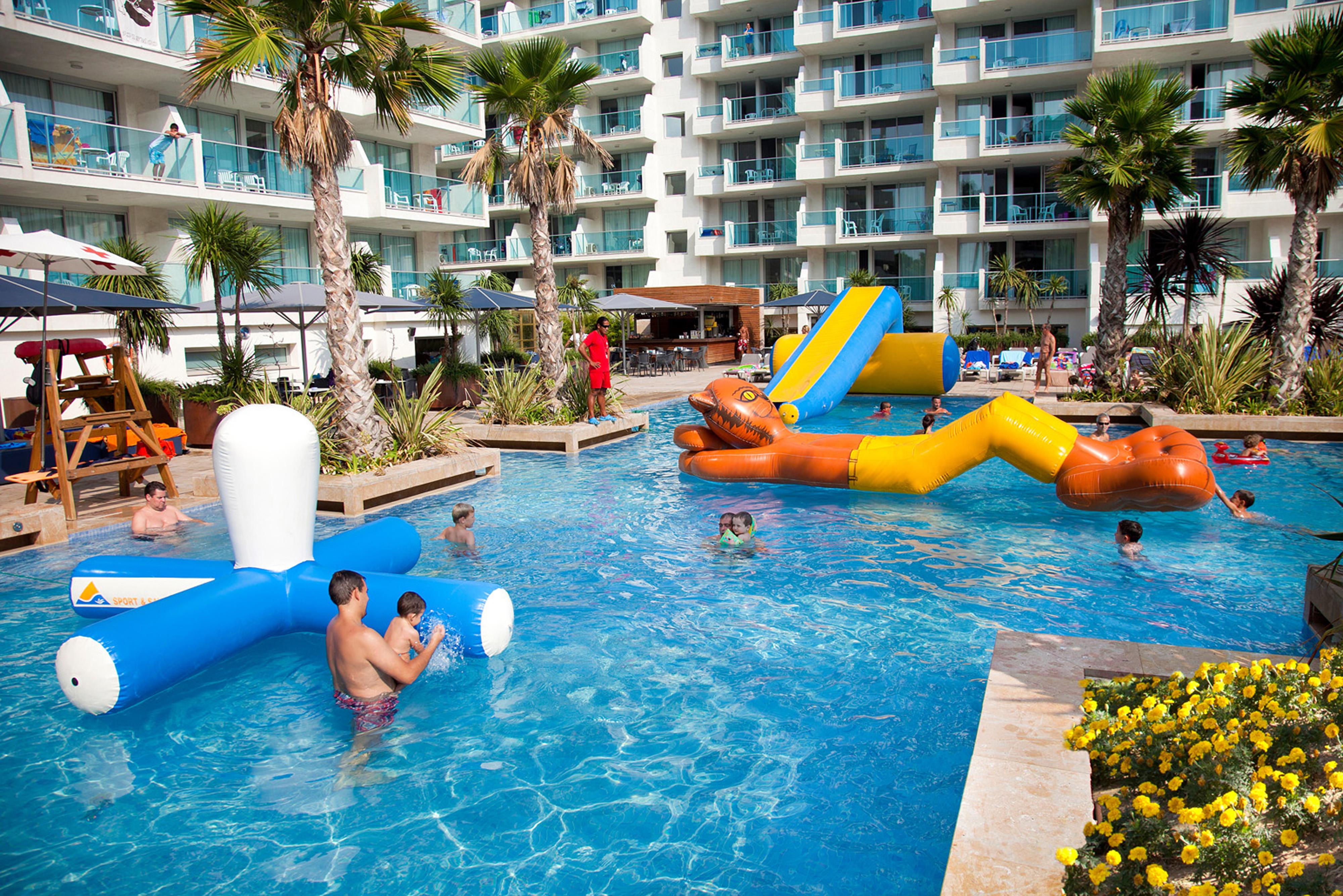Blaumar Hotel Salou Bagian luar foto