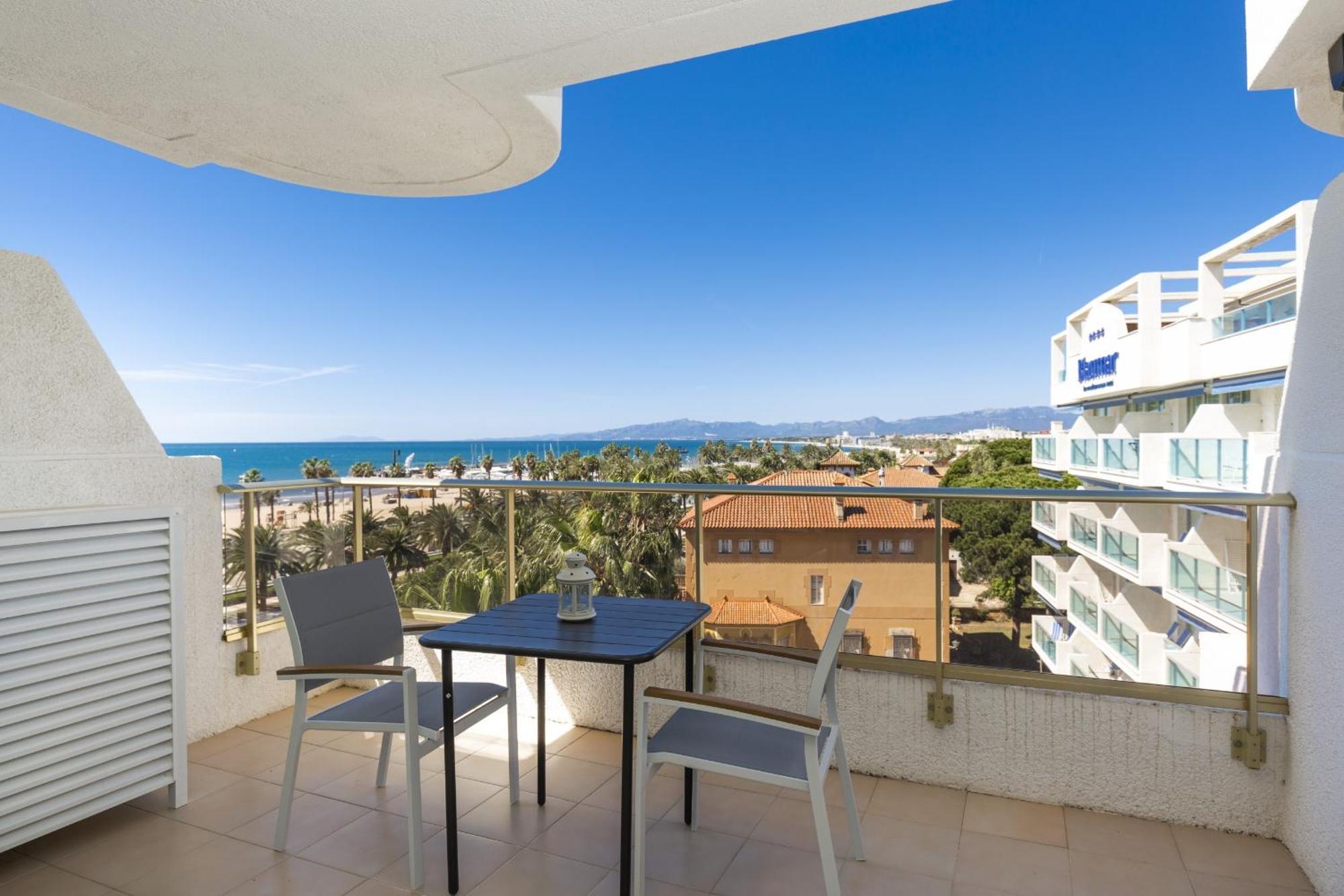 Blaumar Hotel Salou Bagian luar foto