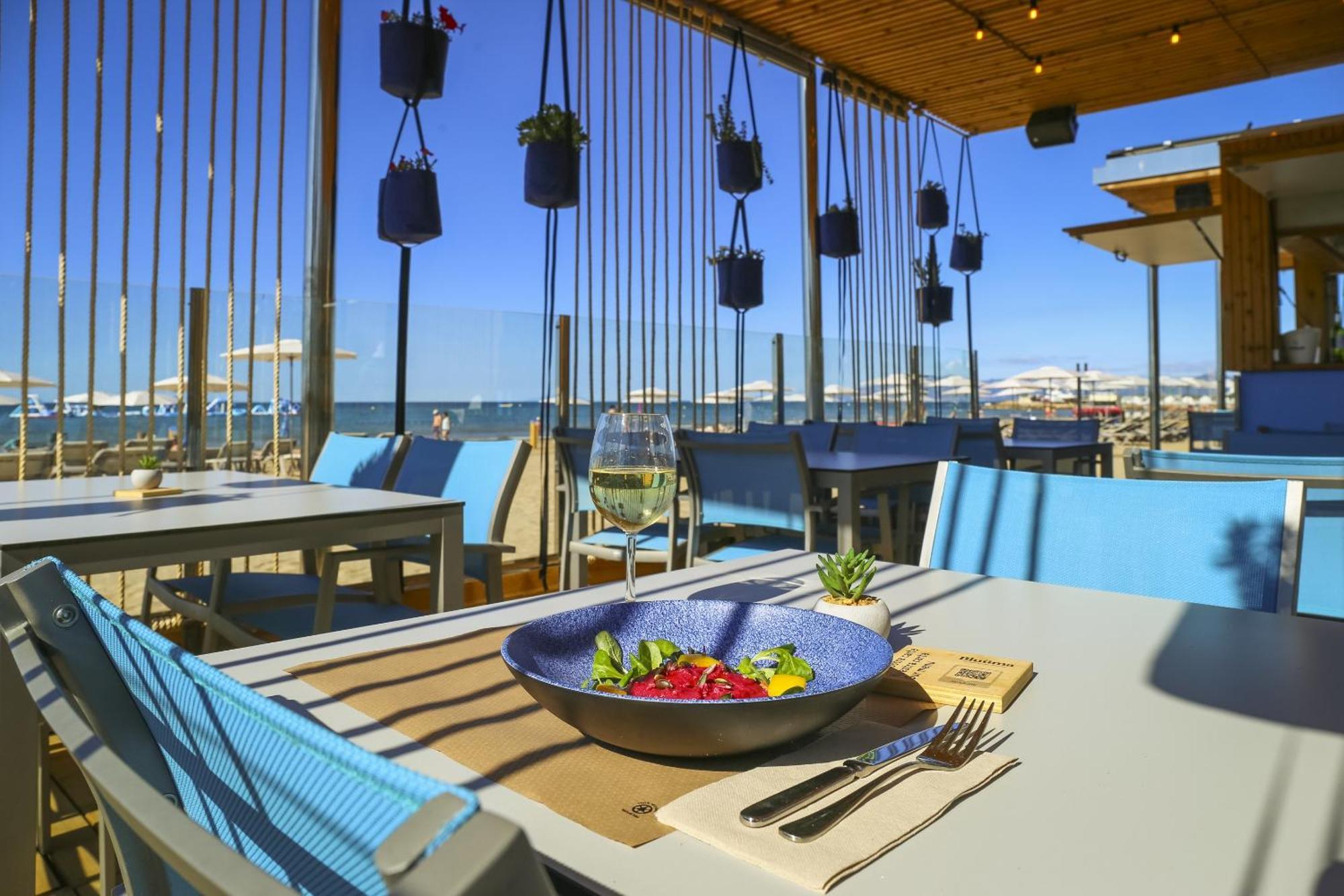 Blaumar Hotel Salou Bagian luar foto