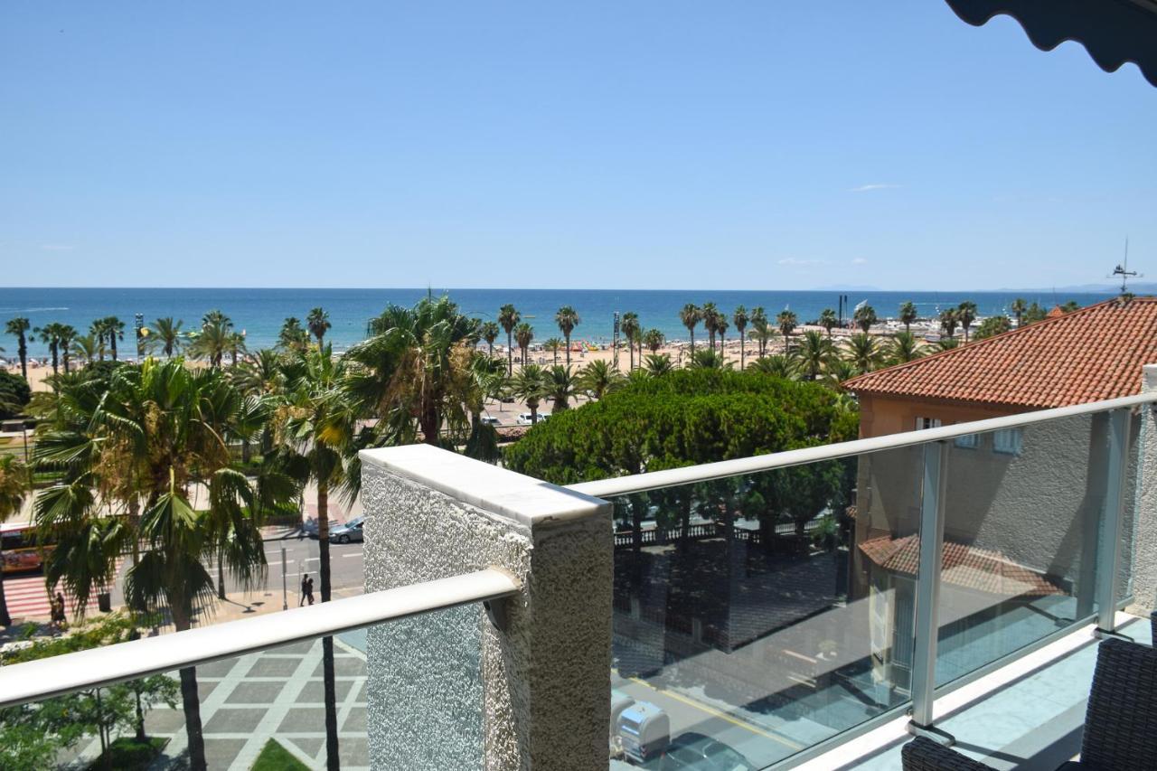 Blaumar Hotel Salou Bagian luar foto
